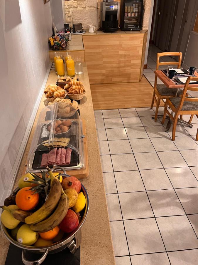 Hostellerie Au Rendez-Vous Des Amis Chaumont  Eksteriør billede